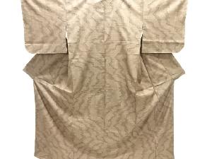 未使用品　抽象模様織り出し本場泥大島紬着物(5マルキ)